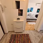 Aurora Apartman