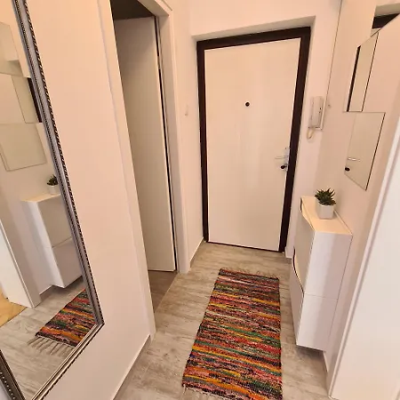 Apartment Aurora
